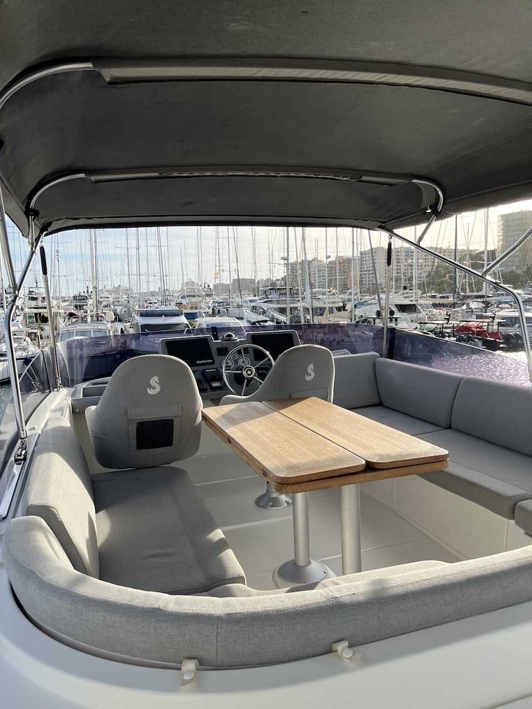 BENETEAU SWIFT TRAWLER 50