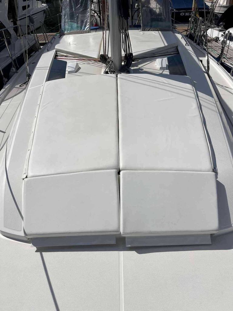 BENETEAU OCEANIS 46.1