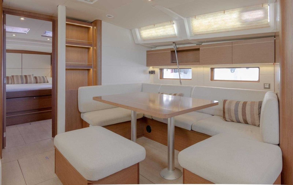 BENETEAU OCEANIS 46.1