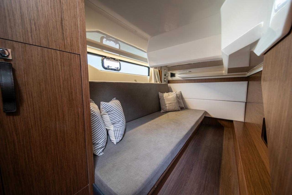 BENETEAU ANTARES 12 FLY