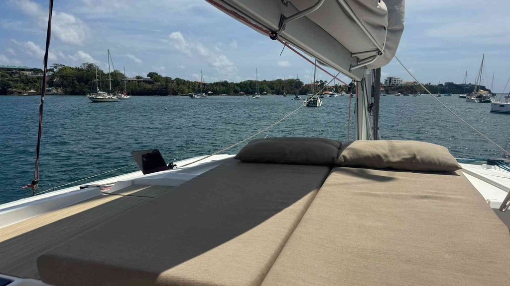 FOUNTAINE PAJOT SAONA 47 