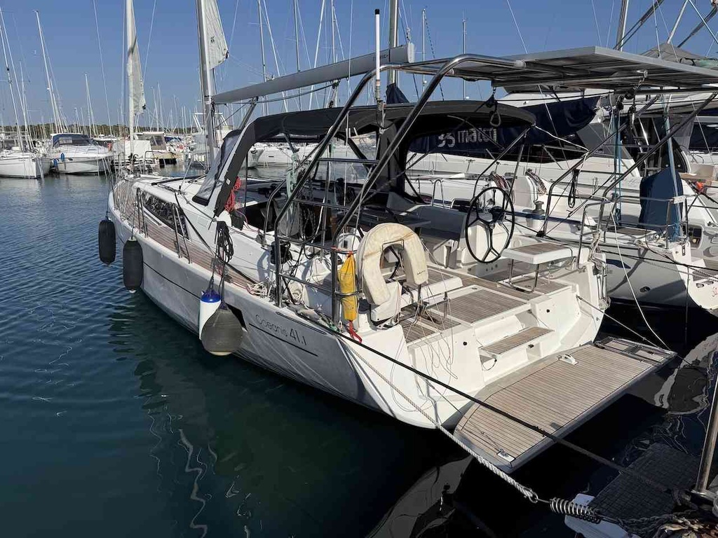 ​BENETEAU OCEANIS 41.1
