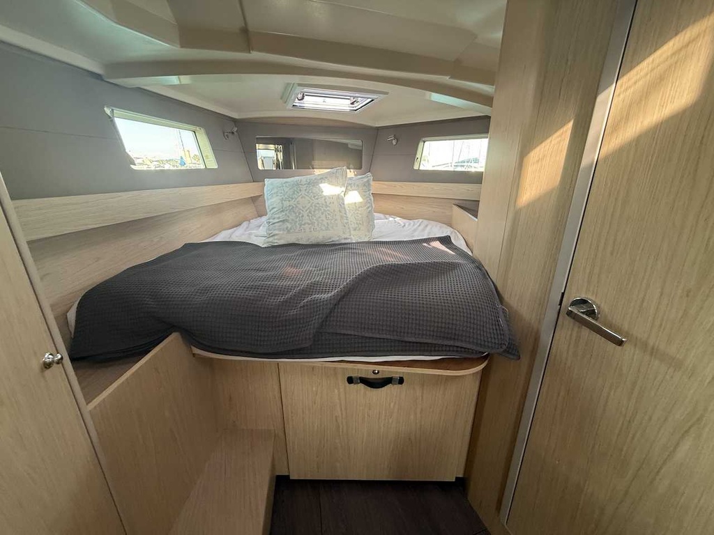 ​BENETEAU OCEANIS 41.1