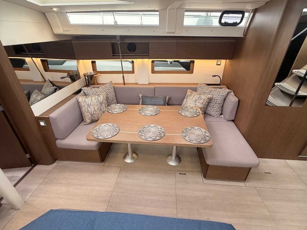 BENETEAU OCEANIS 51.1