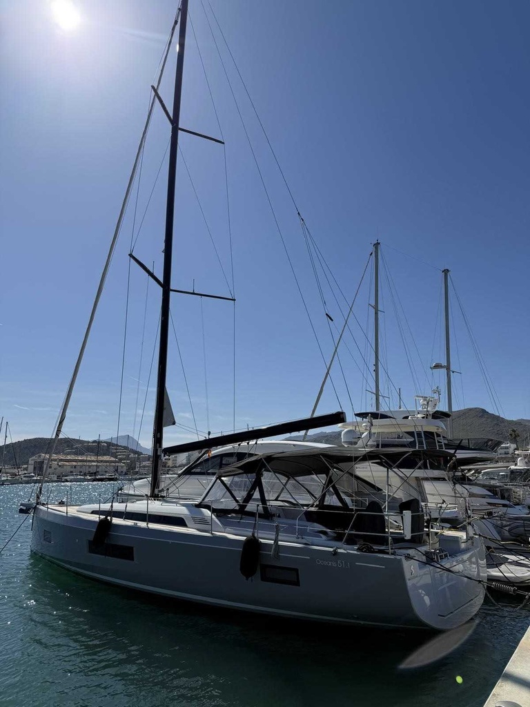 BENETEAU OCEANIS 51.1