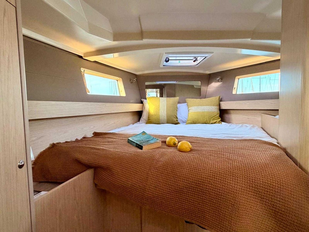 ​BENETEAU OCEANIS 41.1