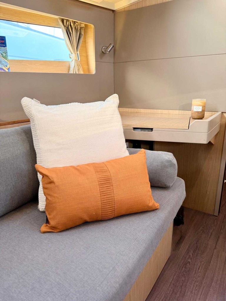 ​BENETEAU OCEANIS 41.1