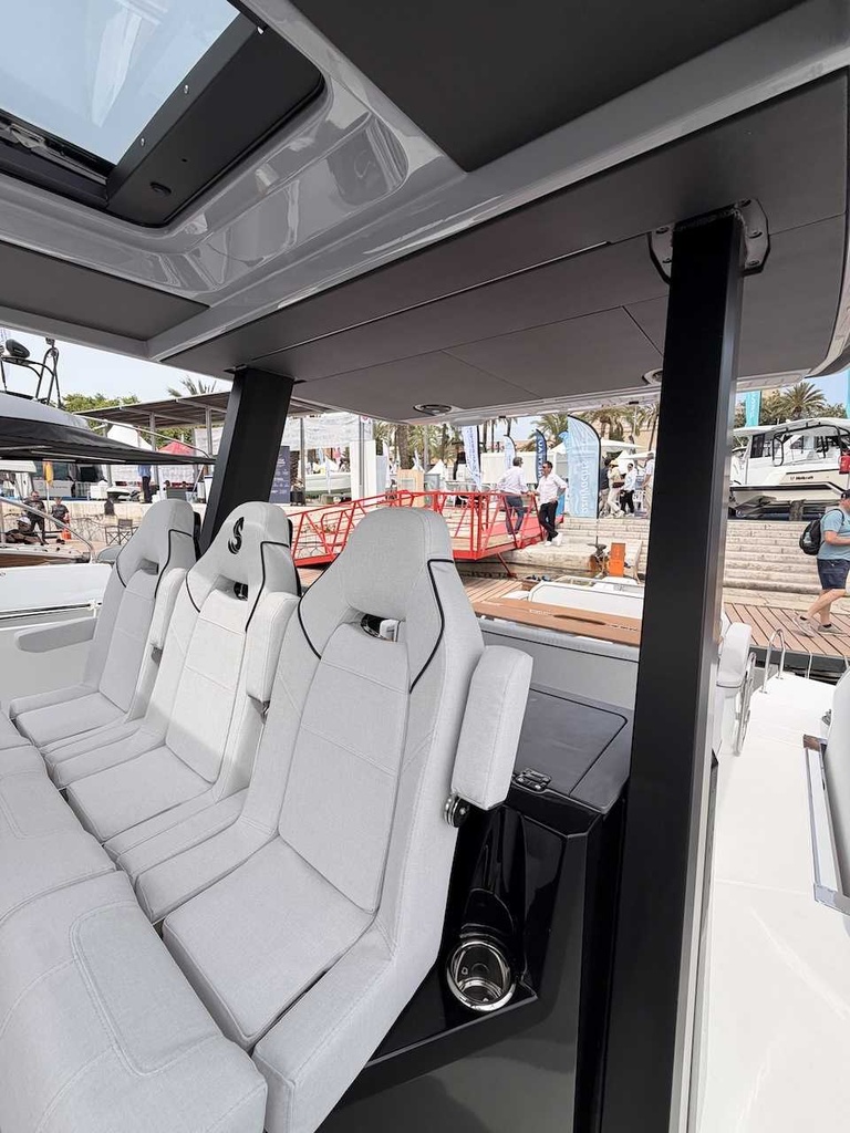 BENETEAU GRAN TURISMO 35