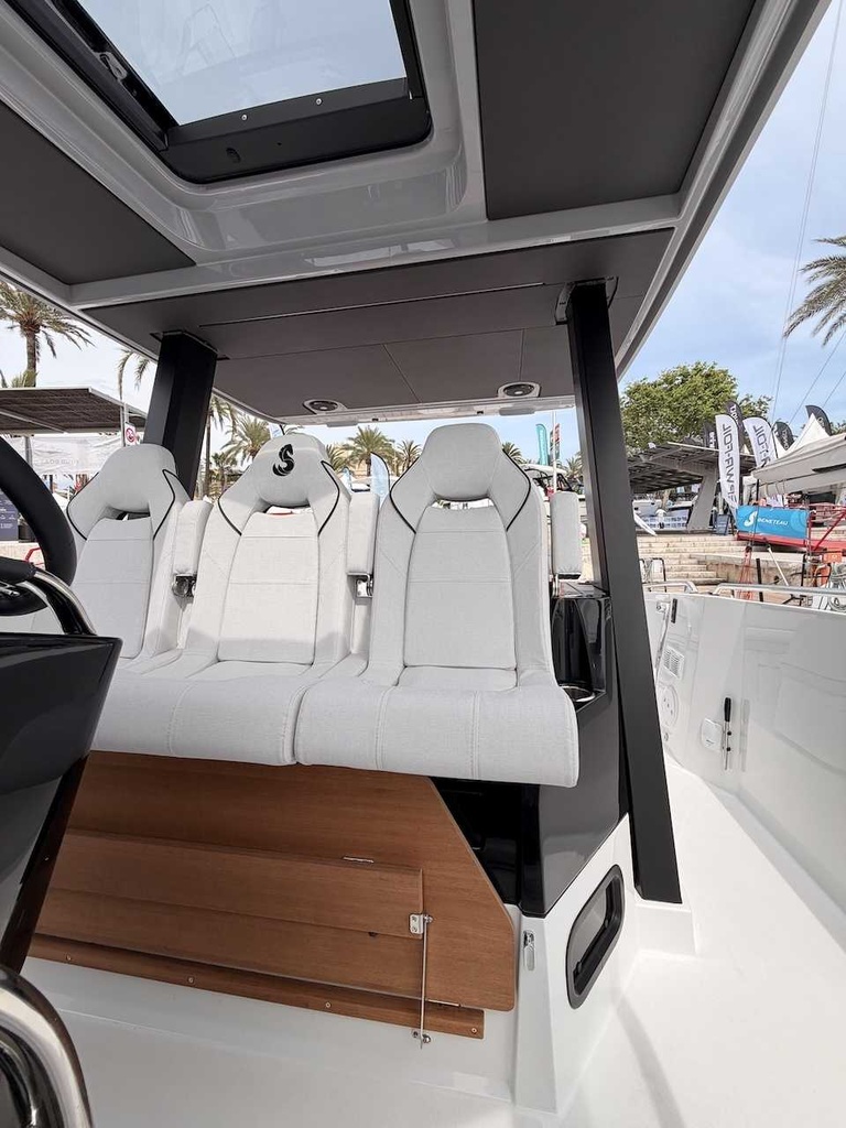 BENETEAU GRAN TURISMO 35