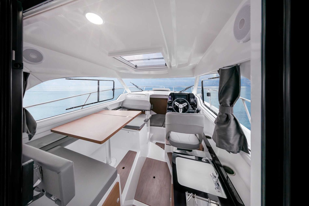 BENETEAU ANTARES 8 OB V2