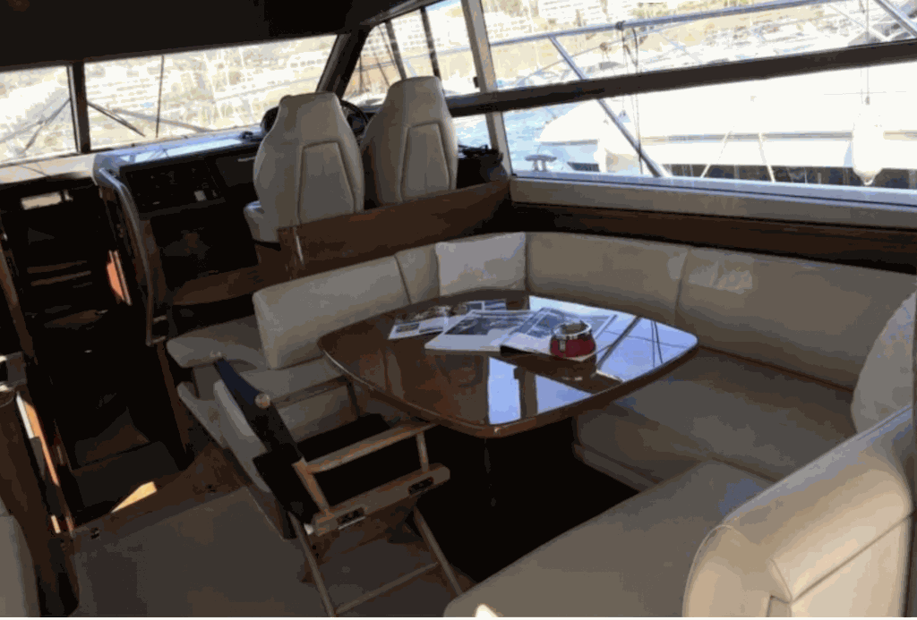 PRINCESS FLYBRIDGE 43