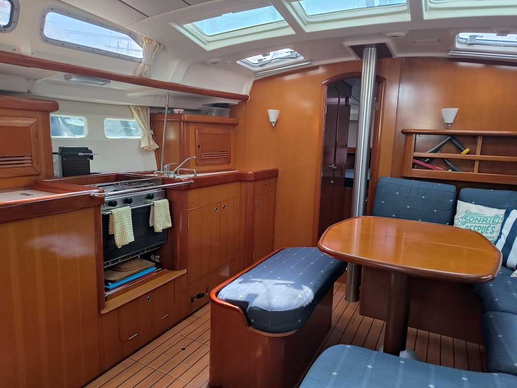 BENETEAU OCEANIS CLIPPER 423