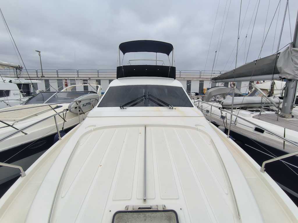 FERRETTI YACHTS 430