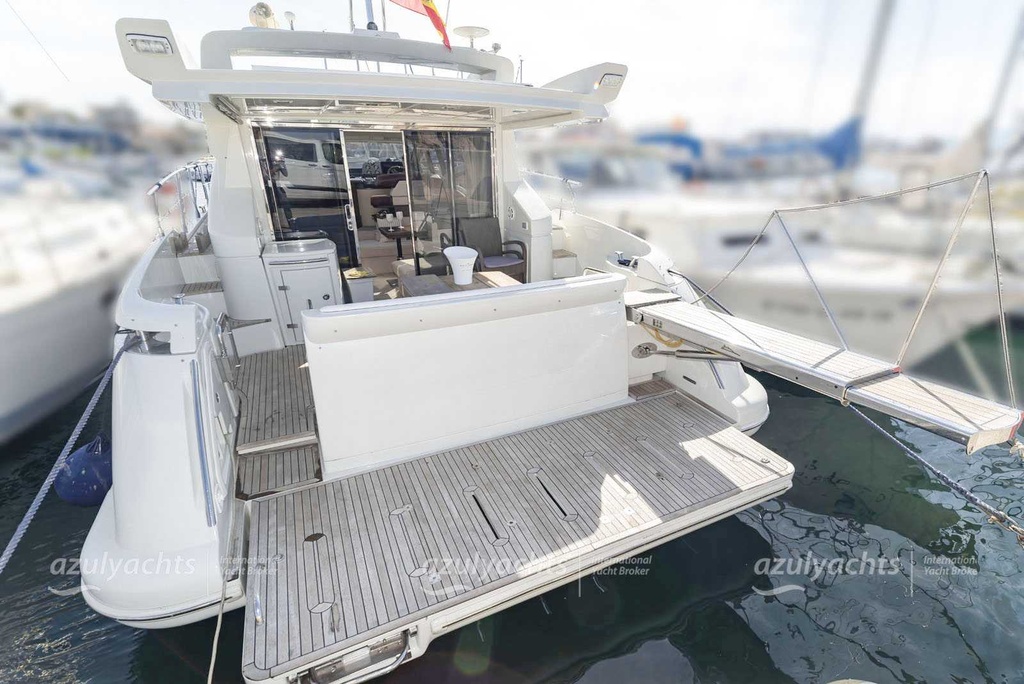 AZIMUT 43 S