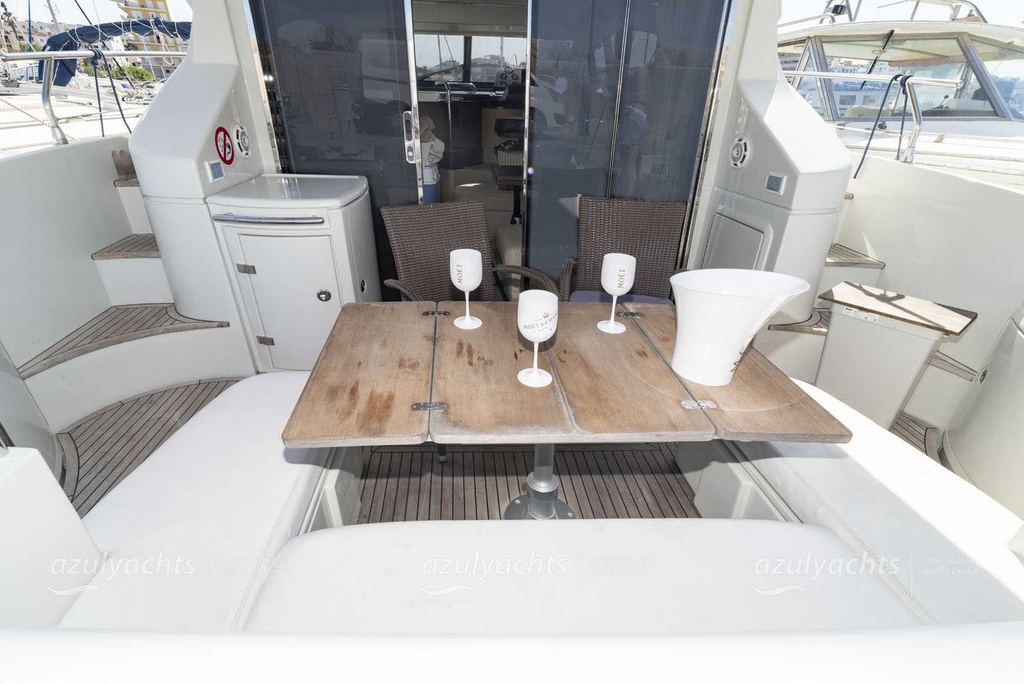 AZIMUT 43 S