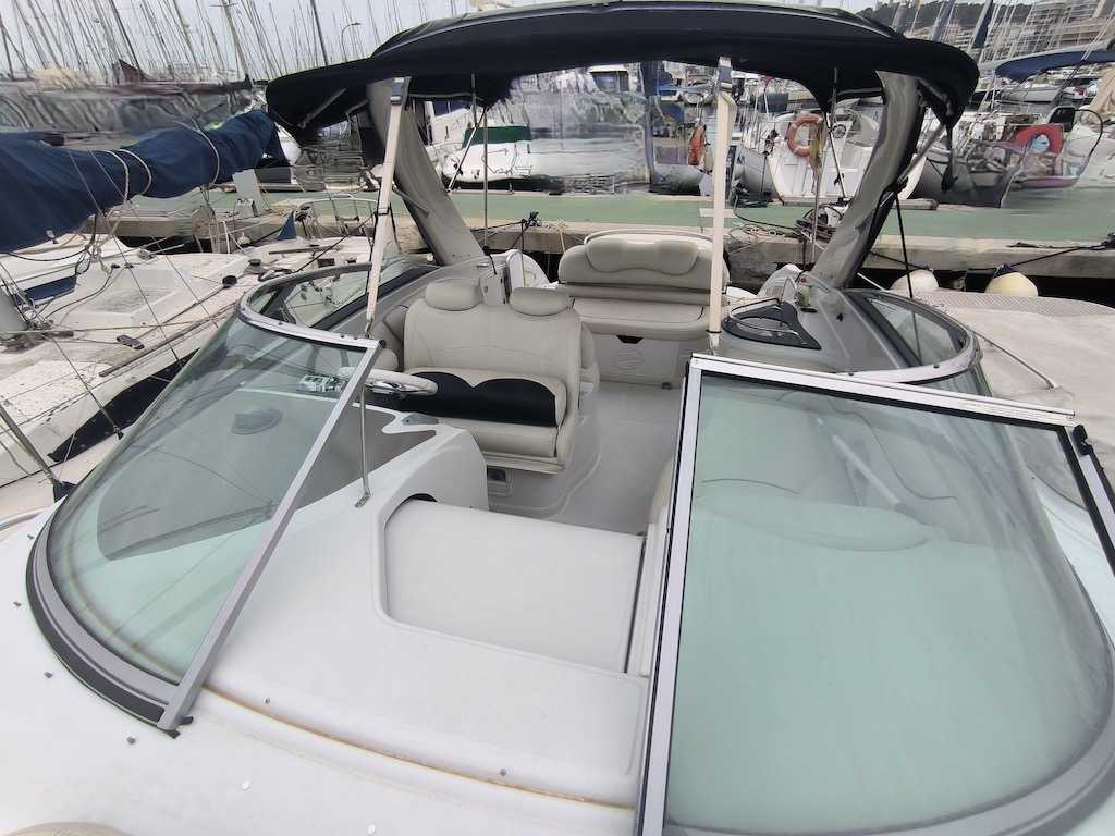 CROWNLINE 315 SCR