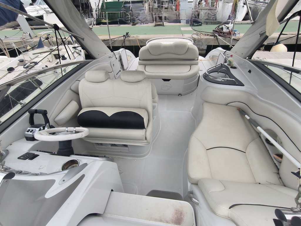 CROWNLINE 315 SCR