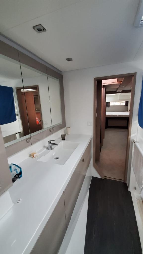FOUNTAINE PAJOT SAONA 47
