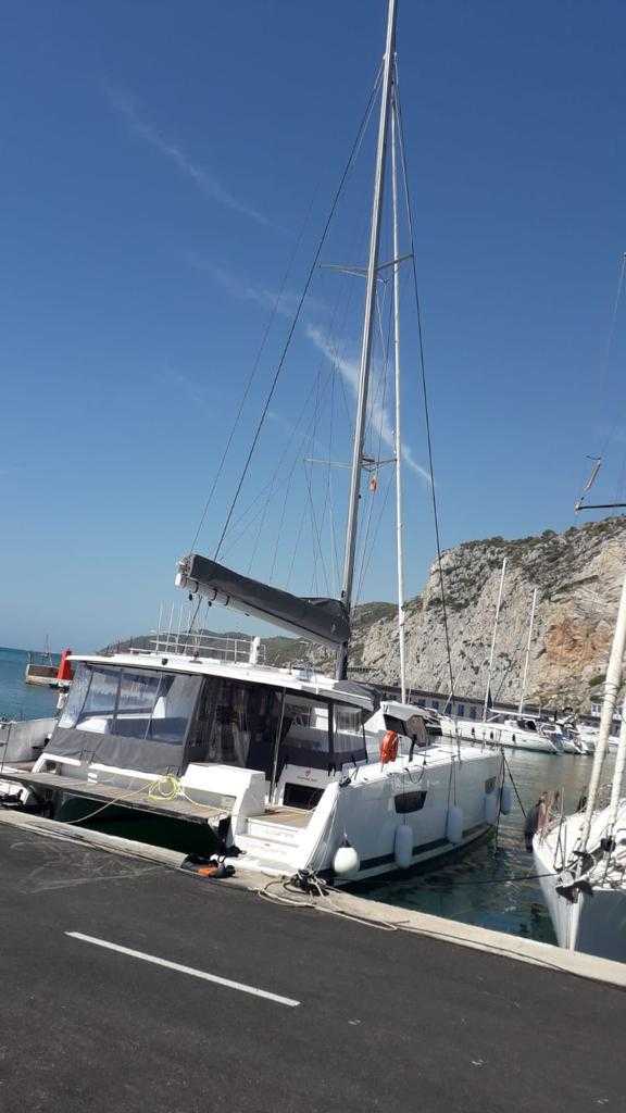 FOUNTAINE PAJOT SAONA 47