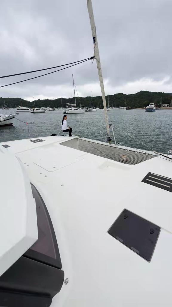 FOUNTAINE PAJOT SAONA 47