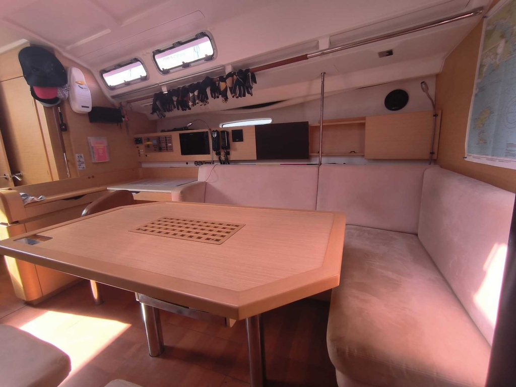 BENETEAU FIRST 45 SD