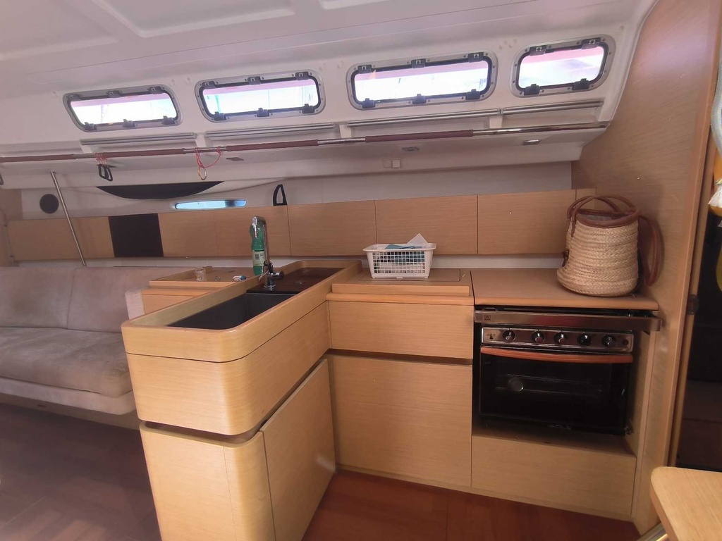 BENETEAU FIRST 45 SD