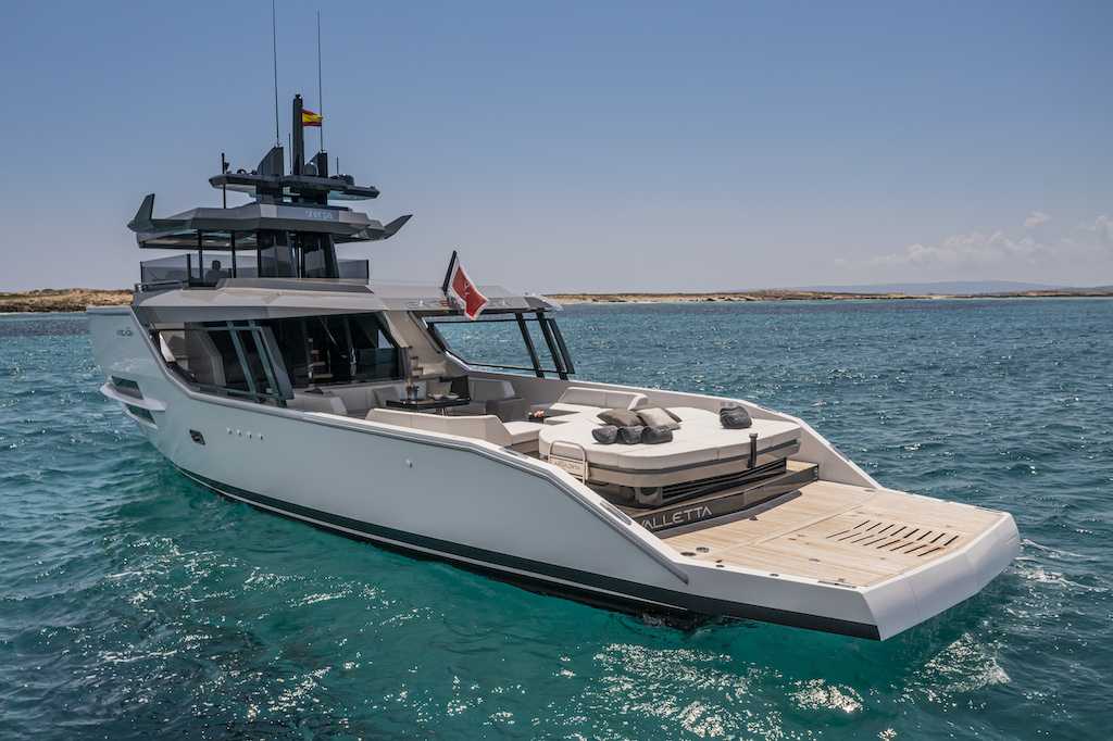 ARCADIA YACHTS SHERPA 60