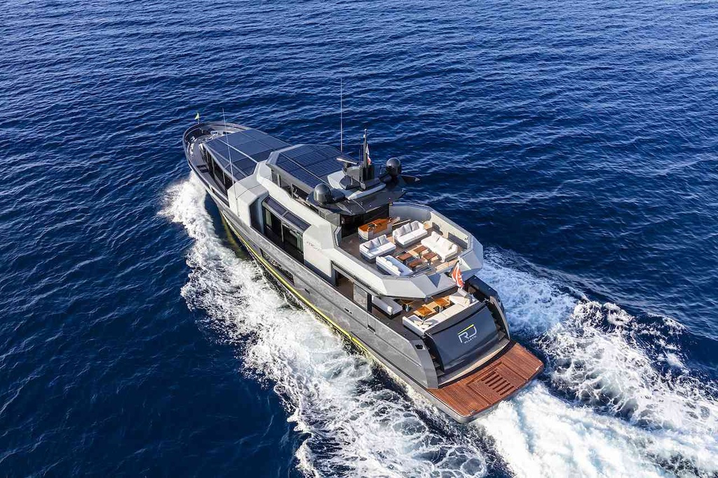 ARCADIA YACHTS A105