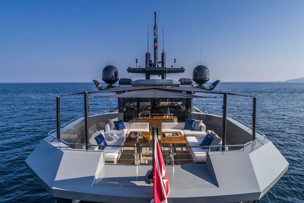 ARCADIA YACHTS A105