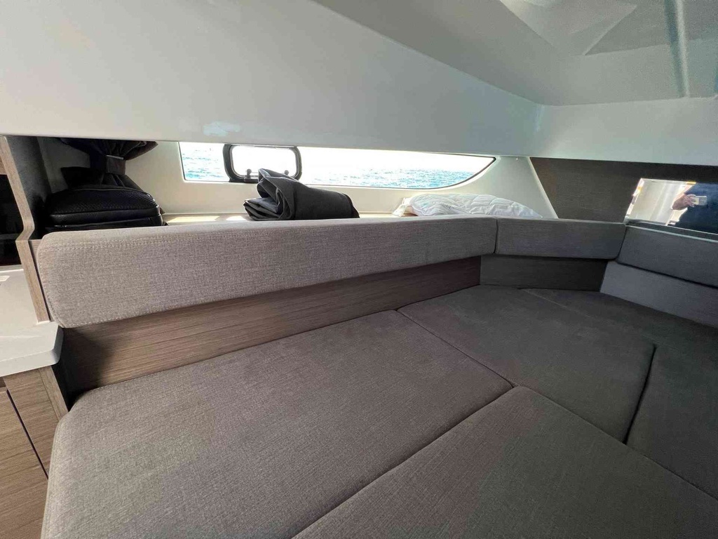 BENETEAU FLYER 9 SUNDECK