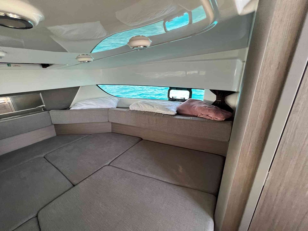 BENETEAU FLYER 9 SUNDECK