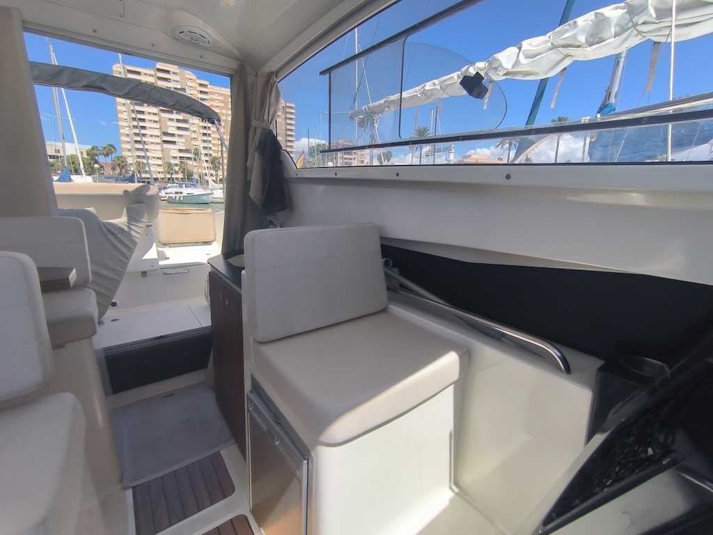 QUICKSILVER ACTIV 705 CRUISER OB
