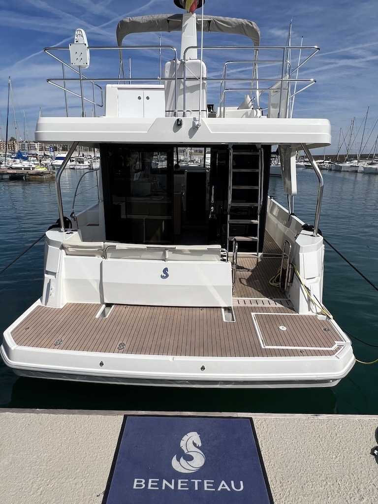 BENETEAU SWIFT TRAWLER 41 FLY