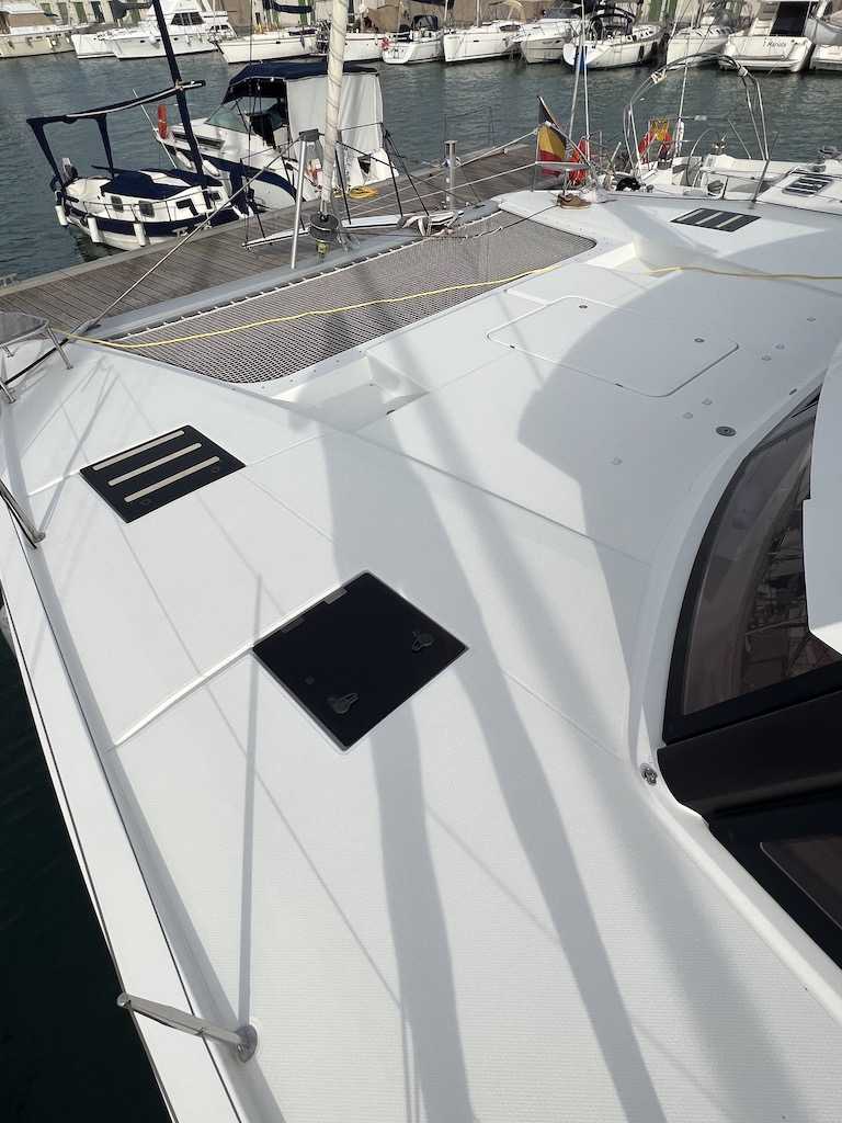 FOUNTAINE PAJOT SAONA 47