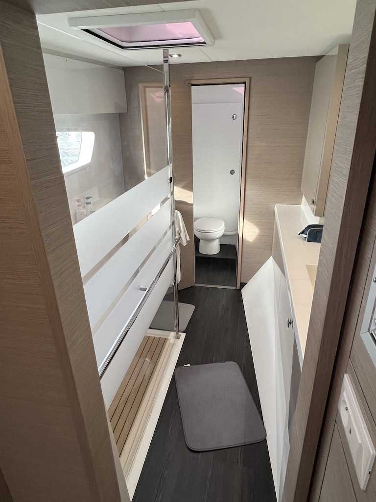 FOUNTAINE PAJOT SAONA 47
