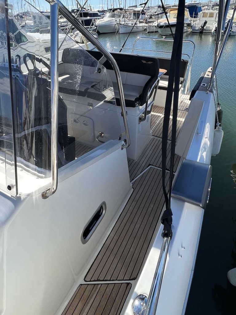 BENETEAU FLYER 8.8 SPACEDECK