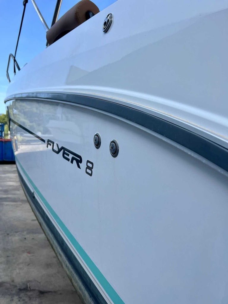 BENETEAU FLYER 8 SUNDECK V2