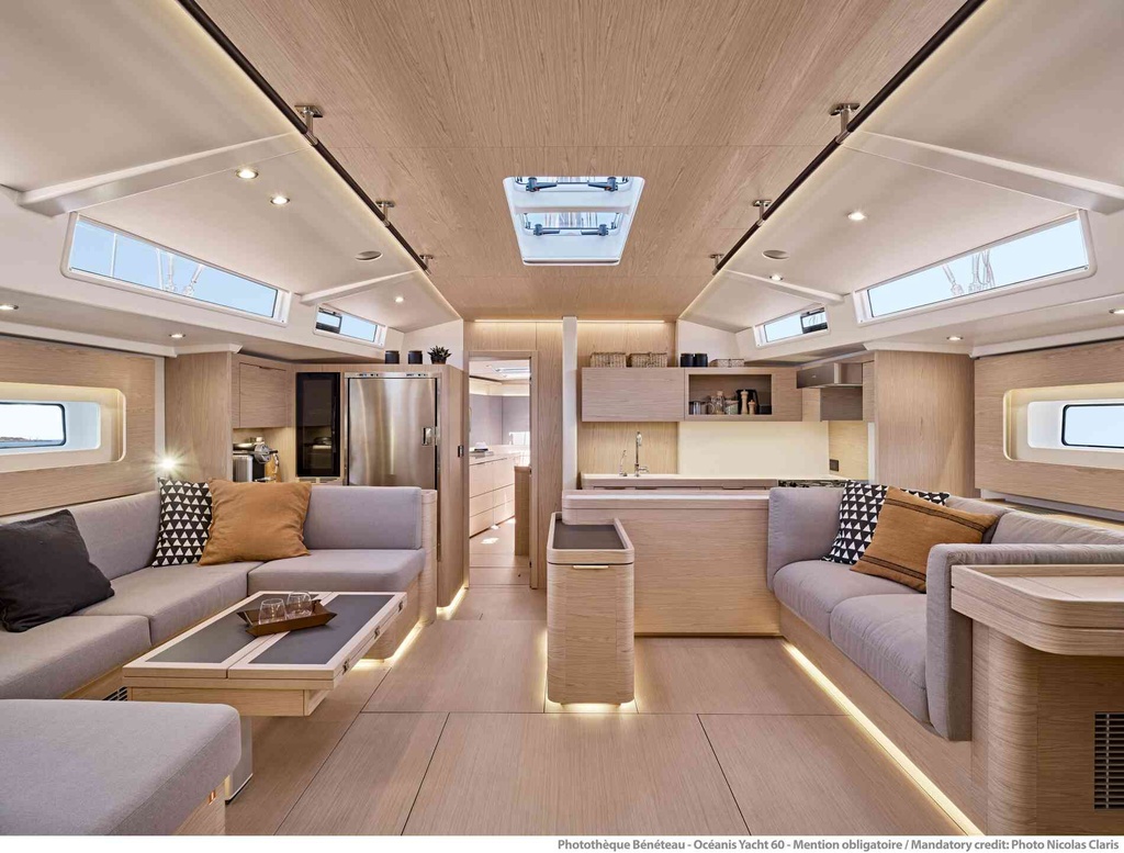 BENETEAU OCEANIS YACHT 60