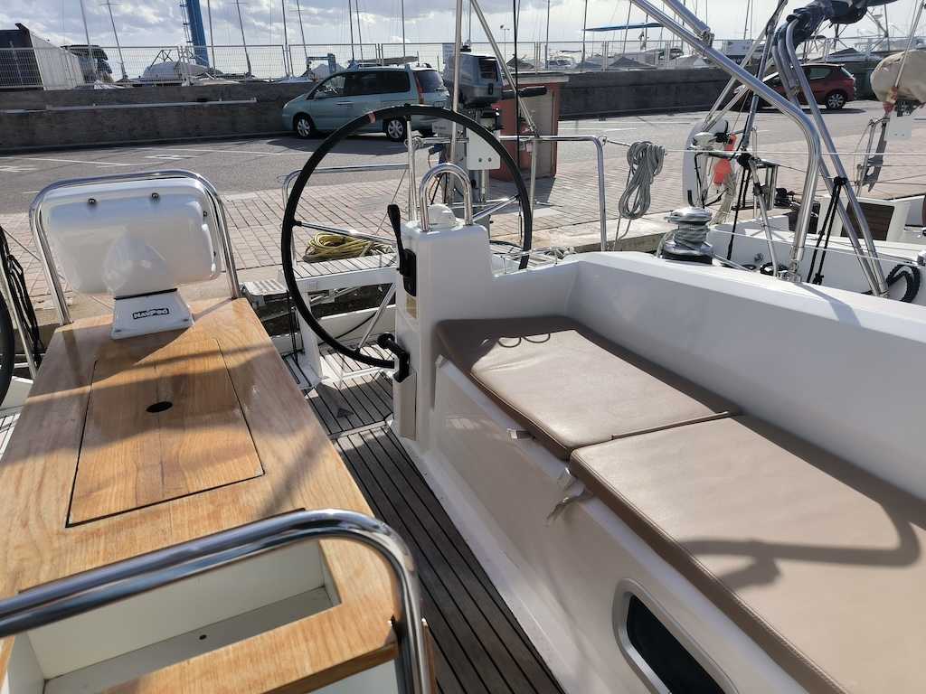BENETEAU OCEANIS 38 CRUISER