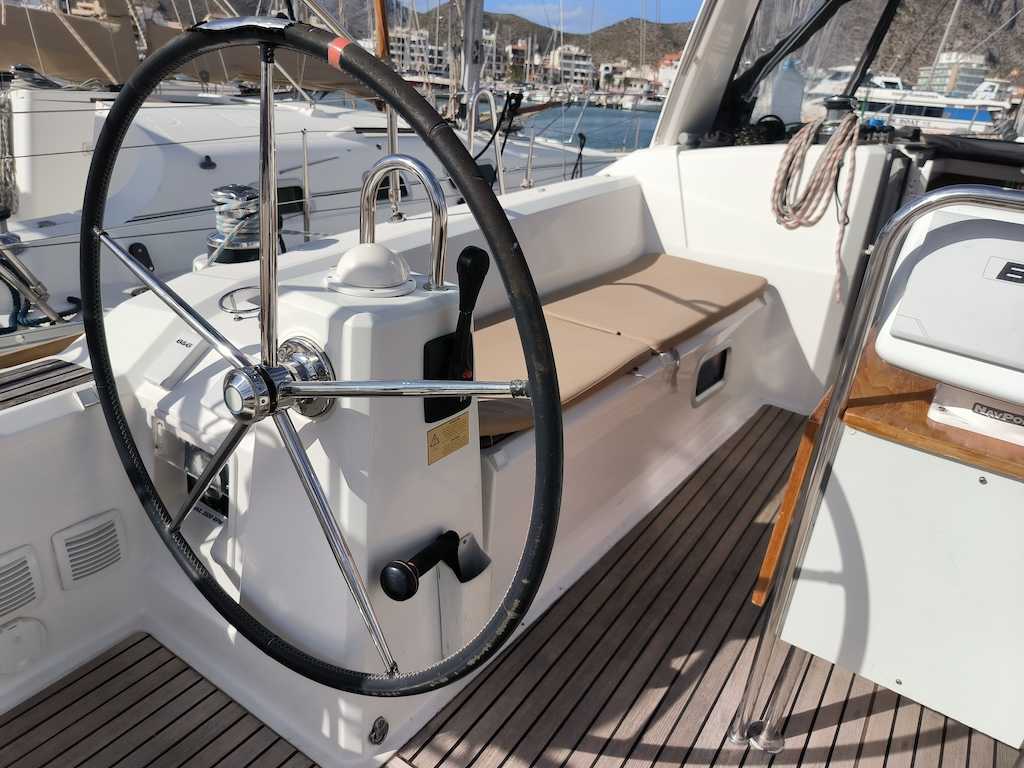 BENETEAU OCEANIS 38 CRUISER