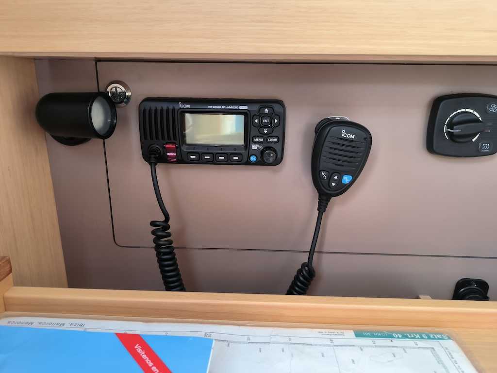 BENETEAU OCEANIS 38 CRUISER