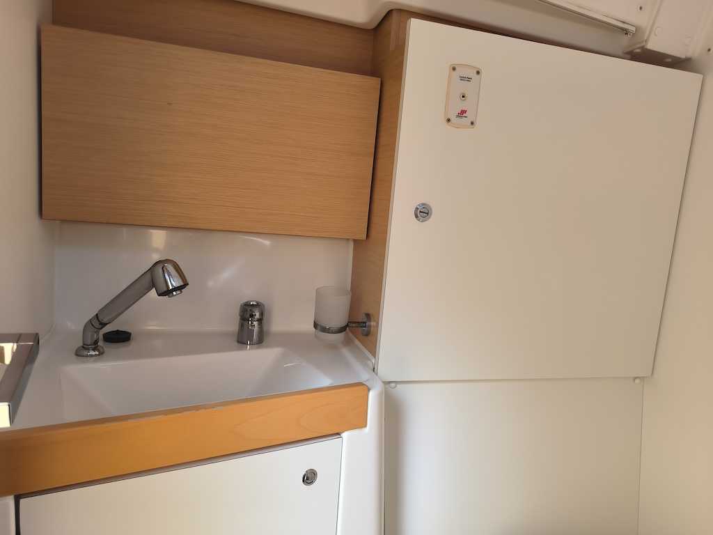 BENETEAU OCEANIS 38 CRUISER