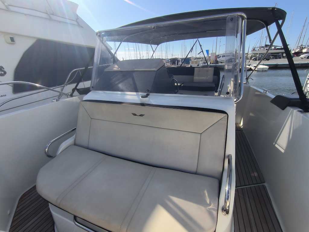 BENETEAU FLYER 8.8 SPACEDECK