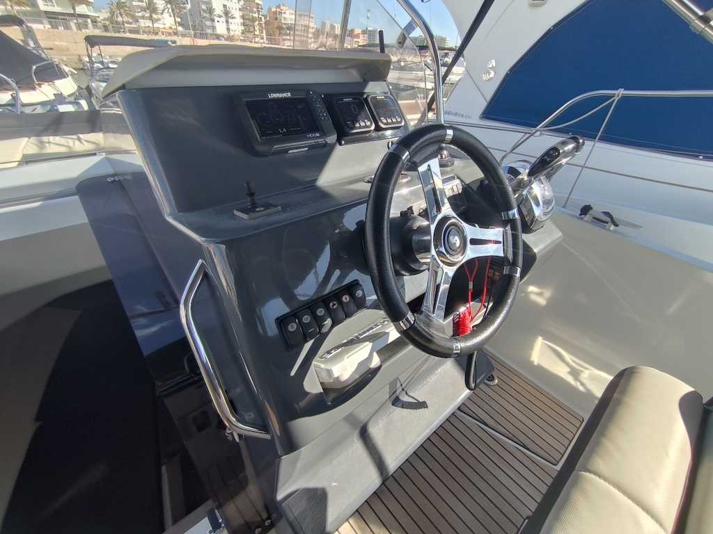 BENETEAU FLYER 8.8 SPACEDECK