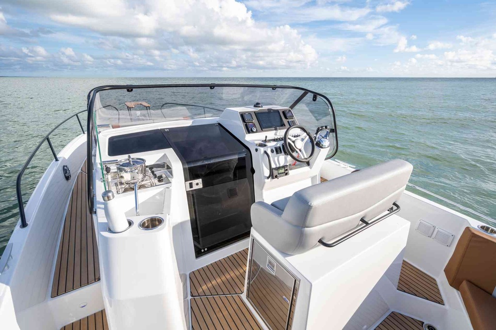 BENETEAU FLYER 9 SUNDECK