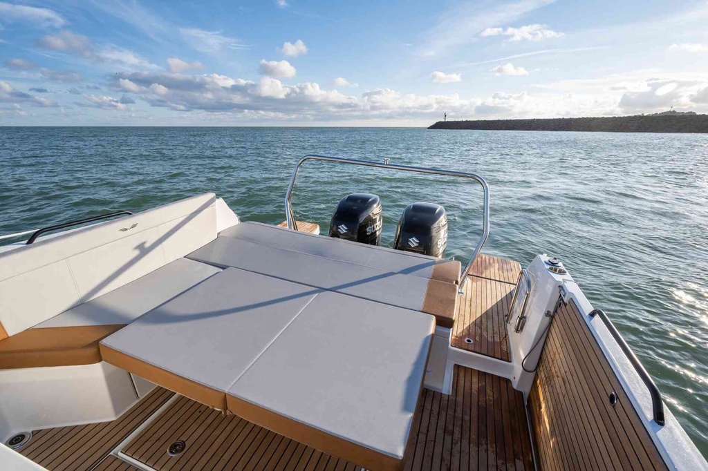 BENETEAU FLYER 9 SUNDECK