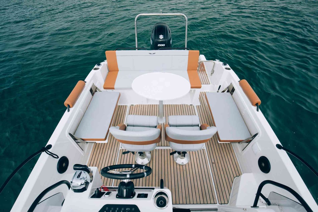 BENETEAU FLYER 7 SUNDECK