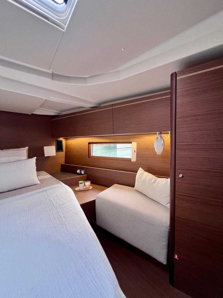 BENETEAU OCEANIS 51.1
