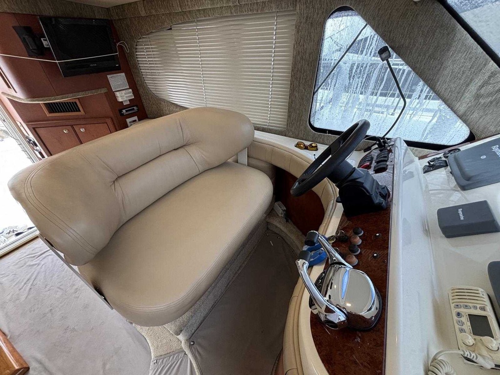 SILVERTON 34 CONVERTIBLE