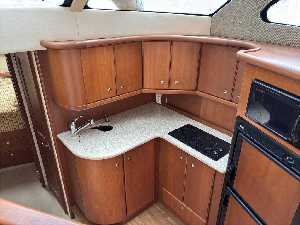 SILVERTON 34 CONVERTIBLE
